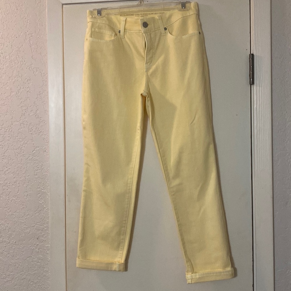 Chico’s Girlfriend Slim Leg Crop